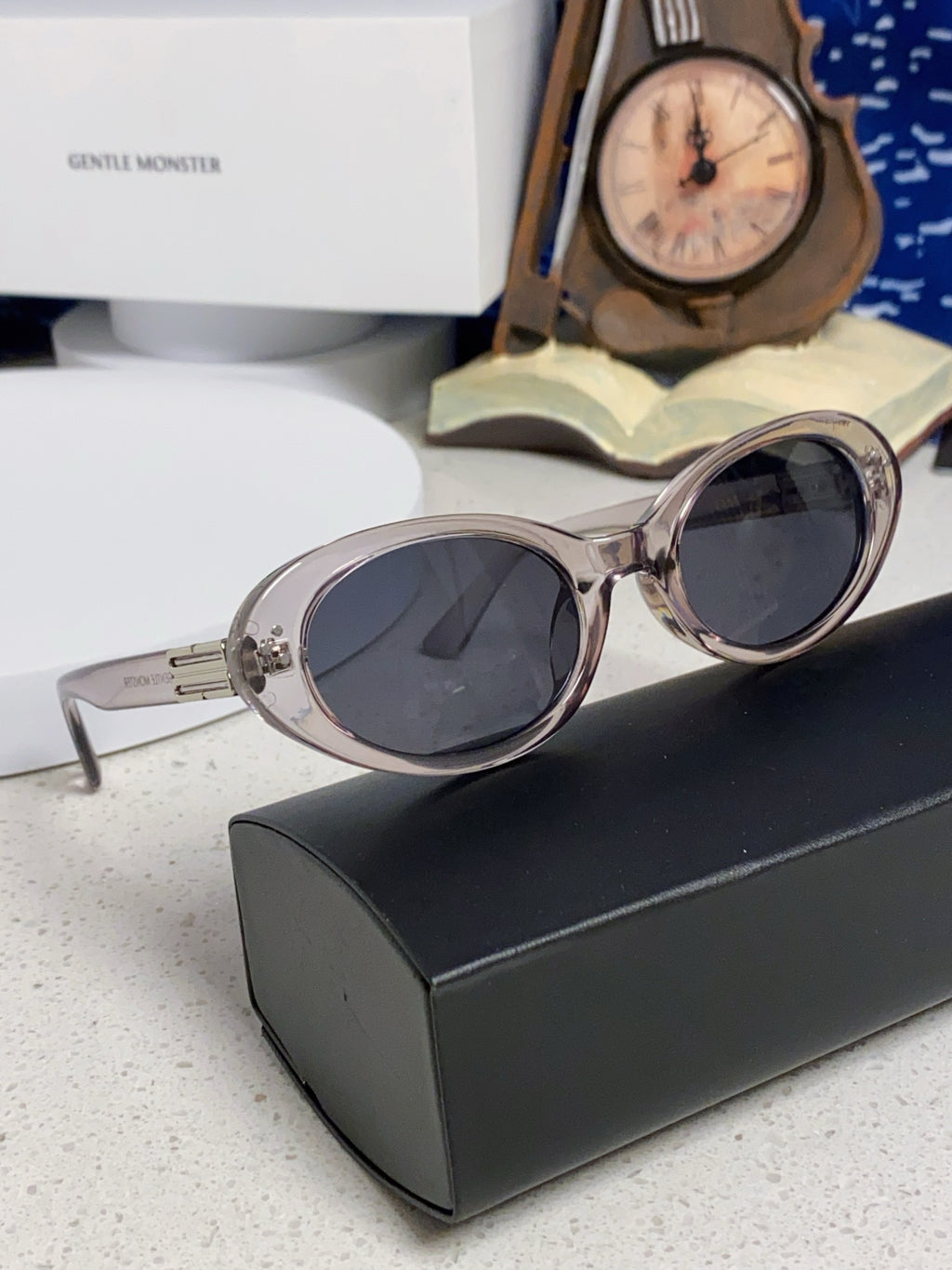 Gentle Monster JEANS Cat-Eye Silver Lens Sunglasses for Men & Women - 132649 - detail image 10