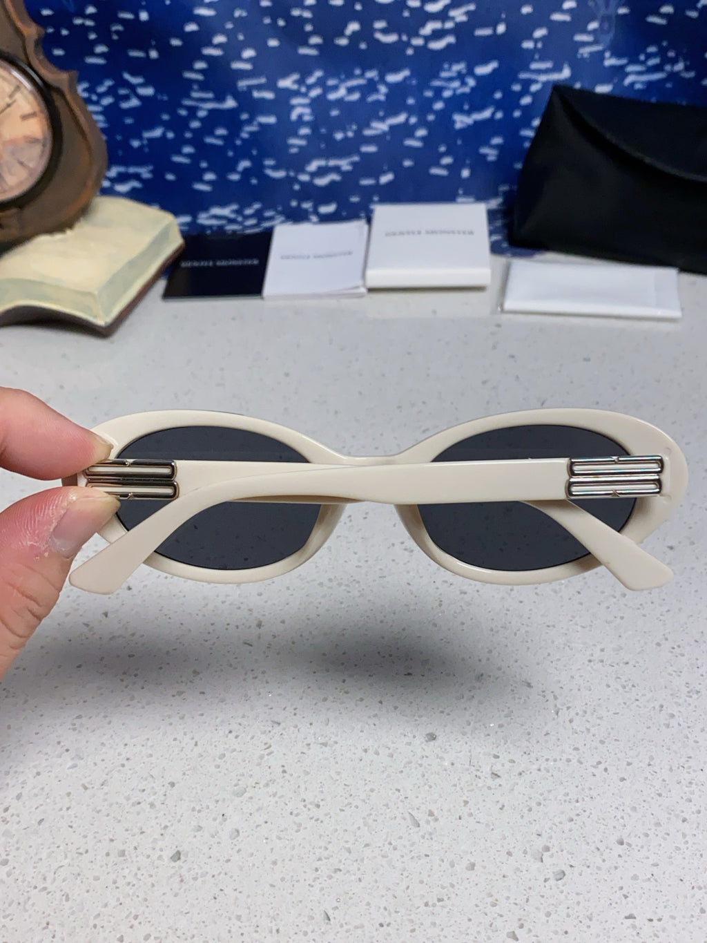 Gentle Monster JEANS Cat-Eye Silver Lens Sunglasses for Men & Women - detail image 5
