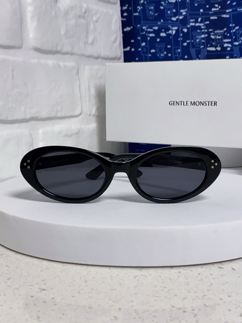 Gentle Monster JEANS Cat-Eye Black Lens Sunglasses for Men & Women - 132653 - detail image 2