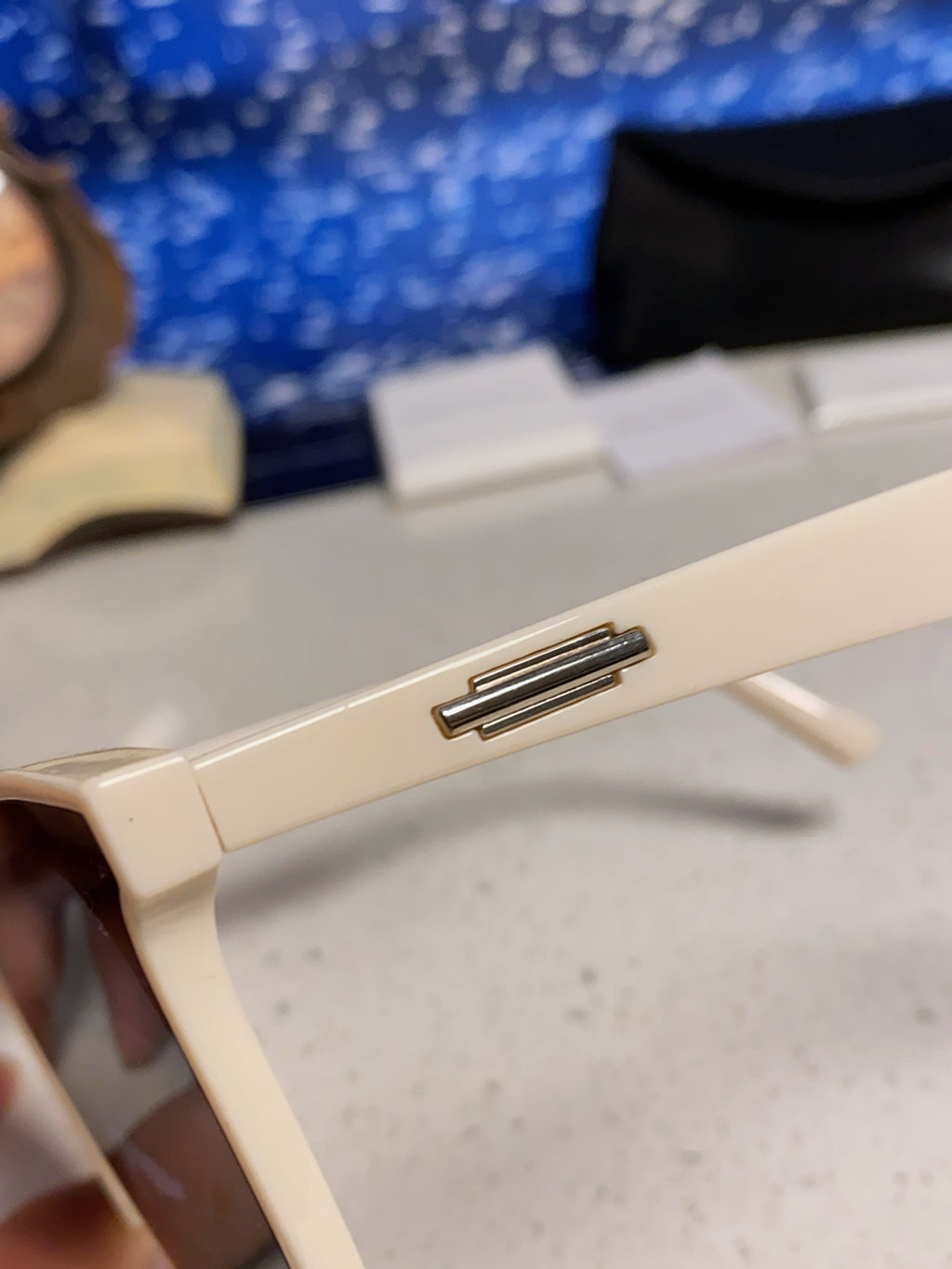 Gentle Monster JACKIE Fashion Blue Lens Sunglasses for Men & Women - detail image 7