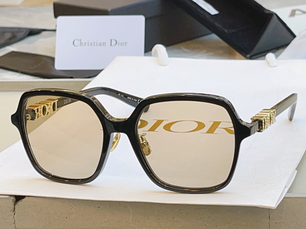 Dior DIORTREASURE Fashion Gold Lens Sunglasses for Men & Women - 358246 - detail image 3