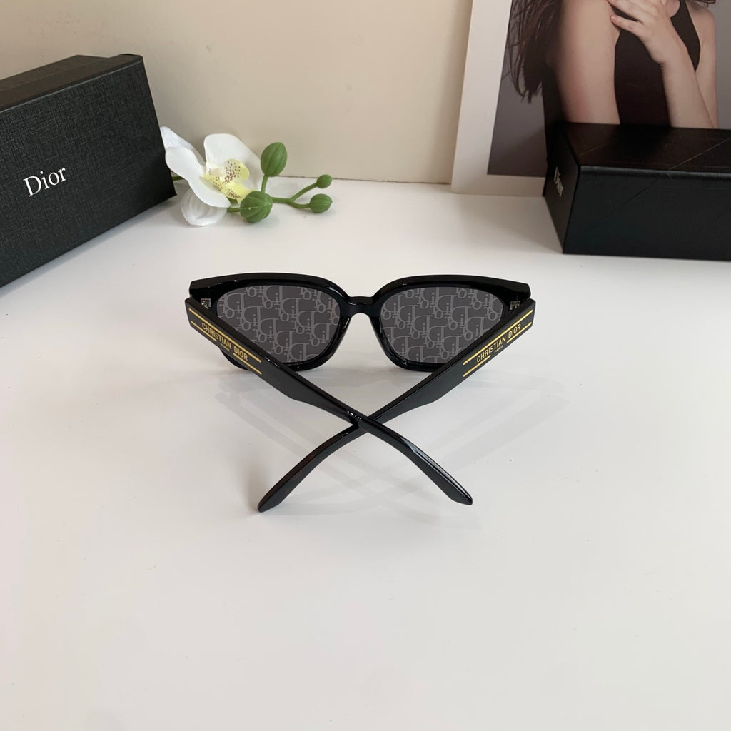 Dior Square Gray Lens Sunglasses for Men & Women - 465281 - detail image 2