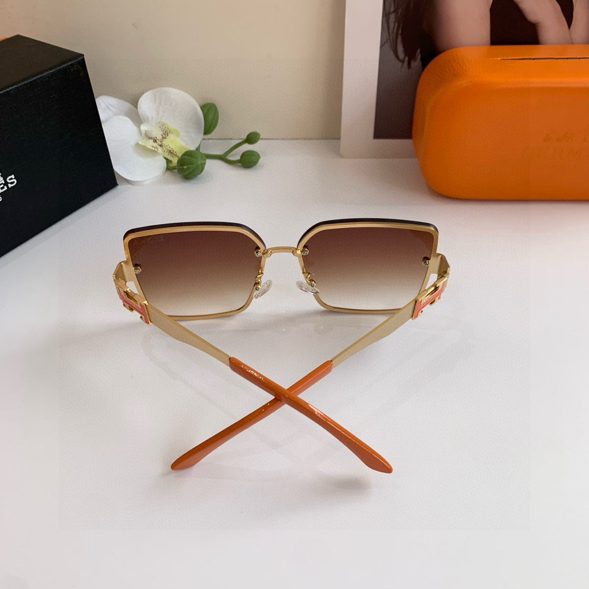 Hermès Square Red Lens Sunglasses for Men & Women - detail image 4