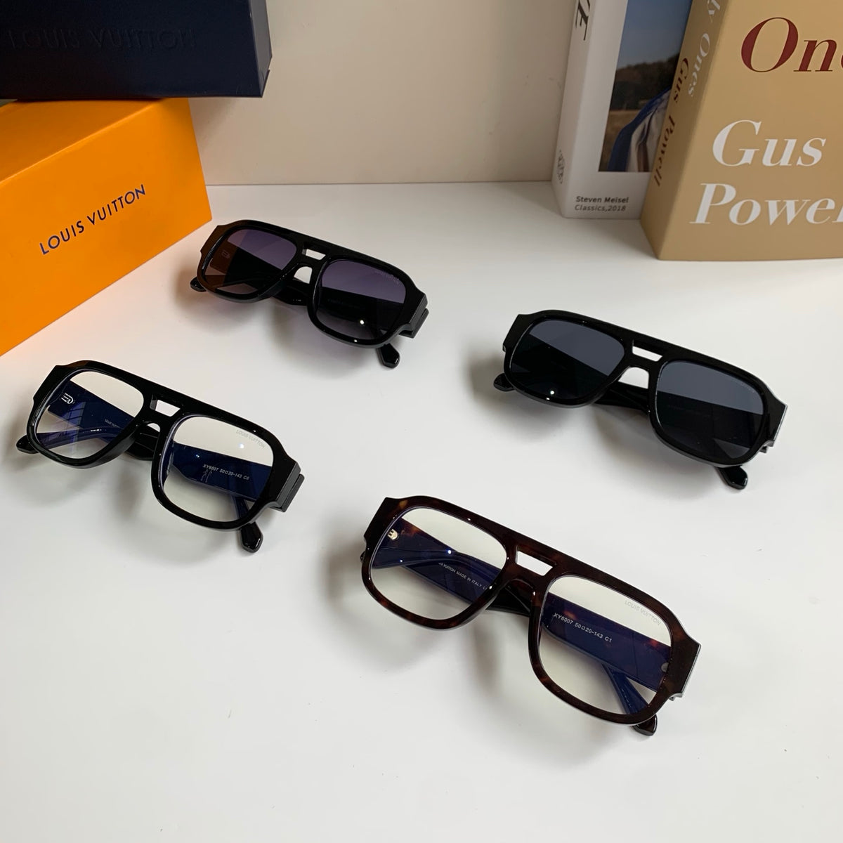 Louis Vuitton Square Black Lens Sunglasses for Men & Women - 431107 - detail image 9