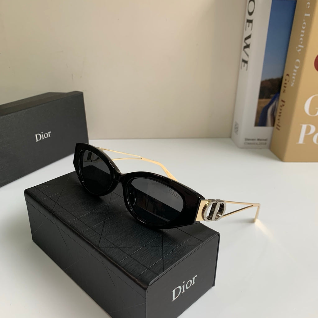 Dior Cat-Eye Silver Lens Sunglasses for Men & Women - 398762 - detail image 4