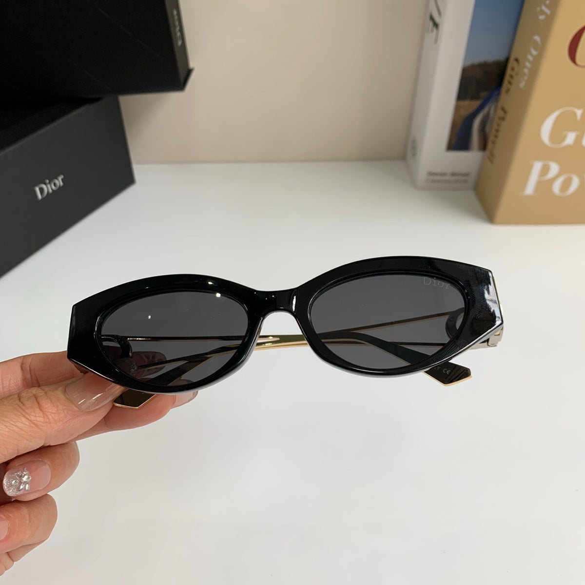Dior Cat-Eye Silver Lens Sunglasses for Men & Women - 398762 - detail image 3