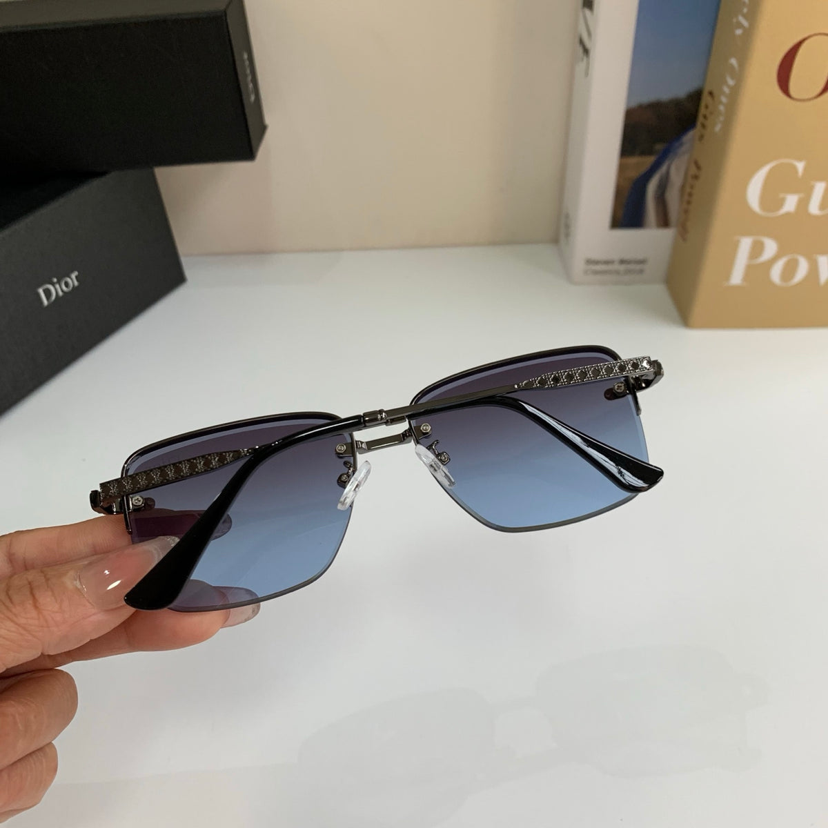 Dior Polarized Metal Fashion Silver Lens Sunglasses for Men & Women - 415493 - detail image 7