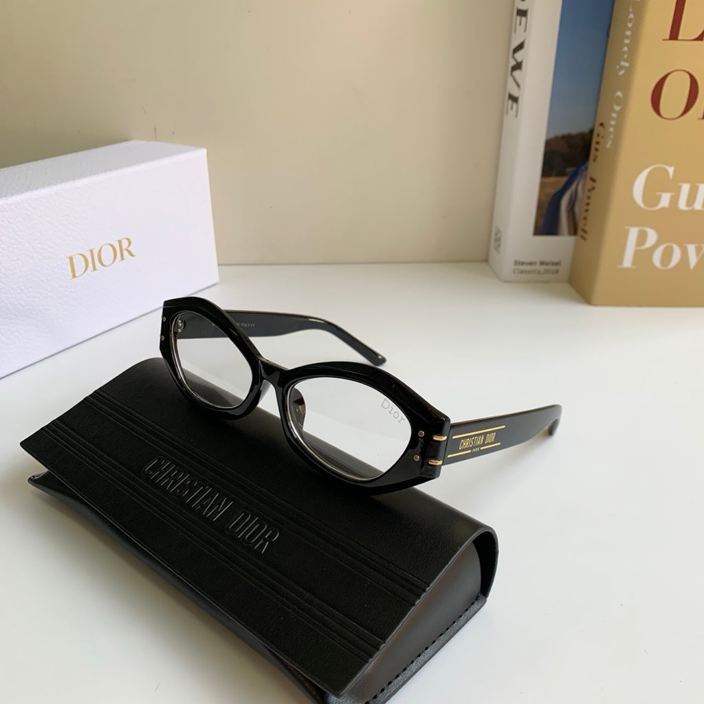 Dior Polarized Cat-Eye Silver Lens Sunglasses for Men & Women - 382463 - detail image 5