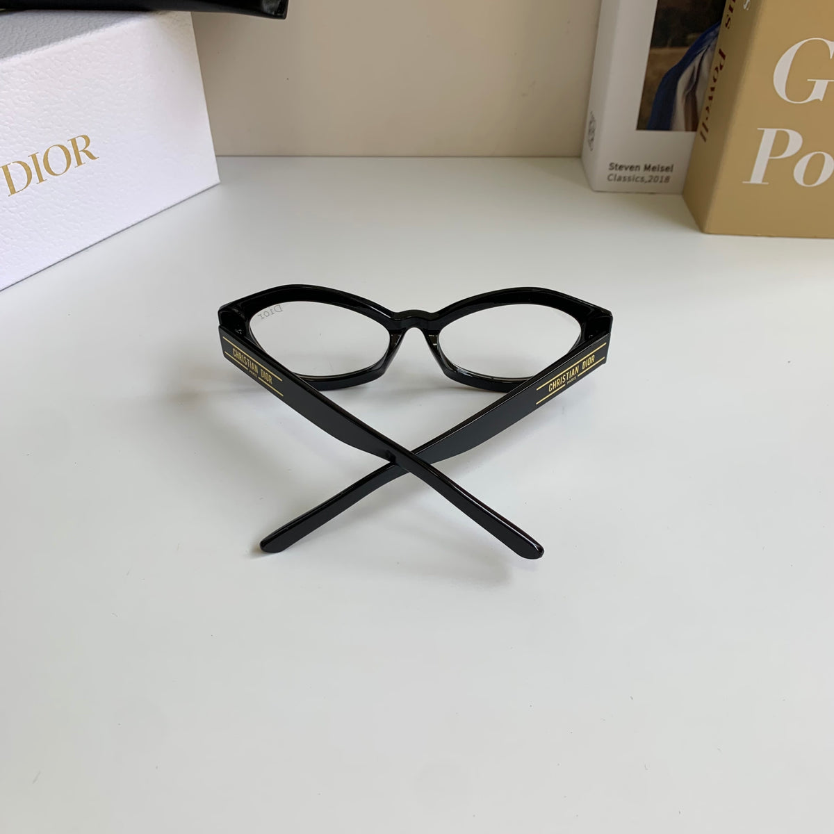 Dior Polarized Cat-Eye Silver Lens Sunglasses for Men & Women - 382463 - detail image 7