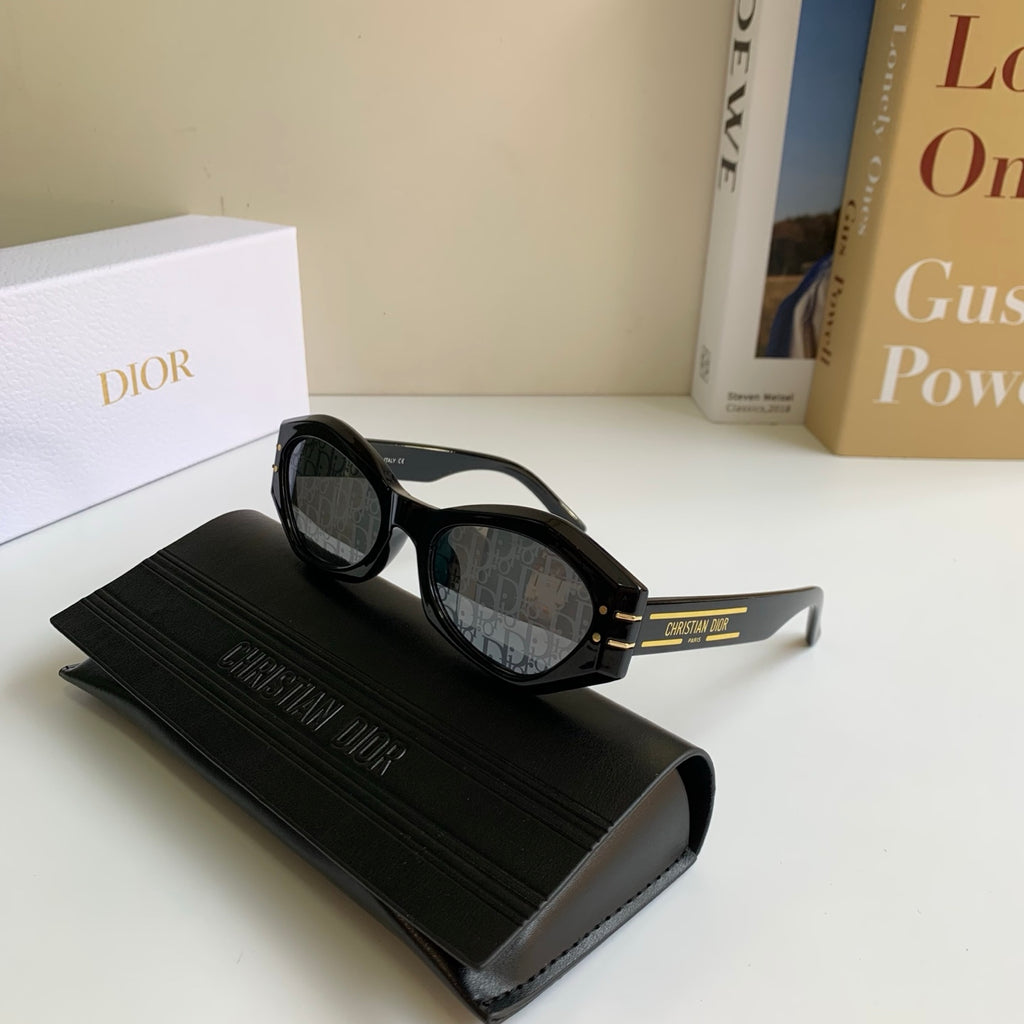 Dior Polarized Cat-Eye Black Lens Sunglasses for Men & Women - 382467 - detail image 4